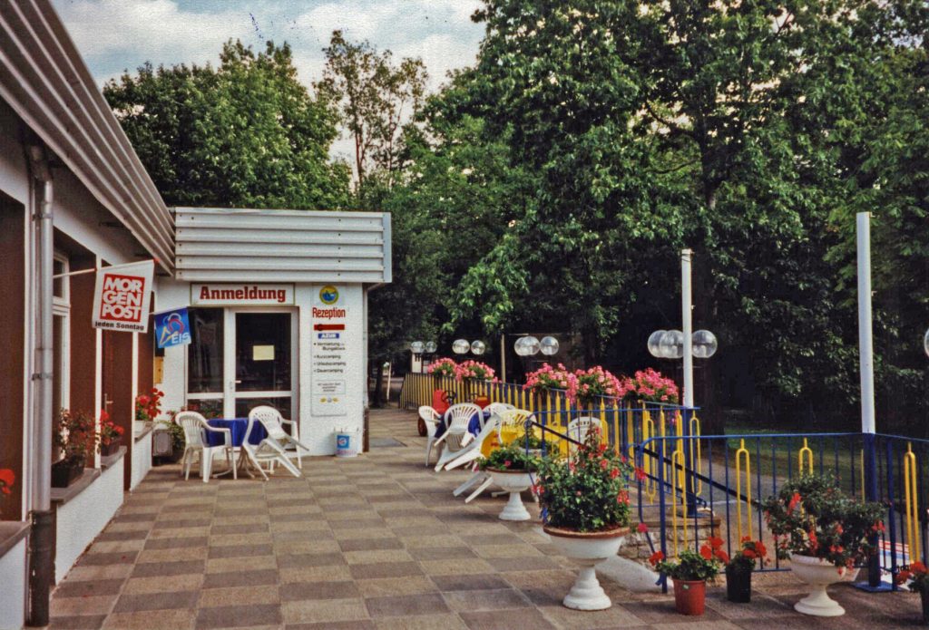 Rezeption Campingplatz 1998