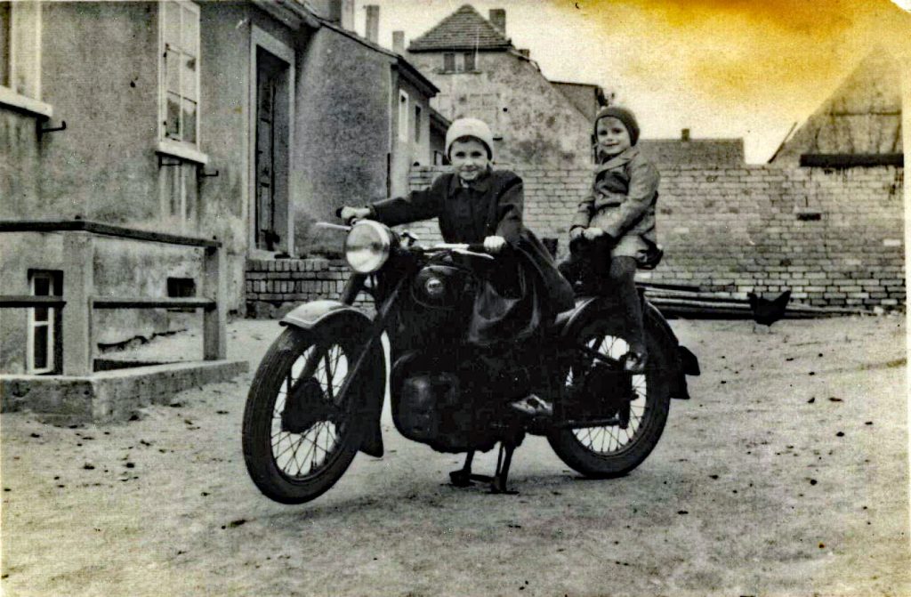Eckhard? und Anita Warmulla 1952